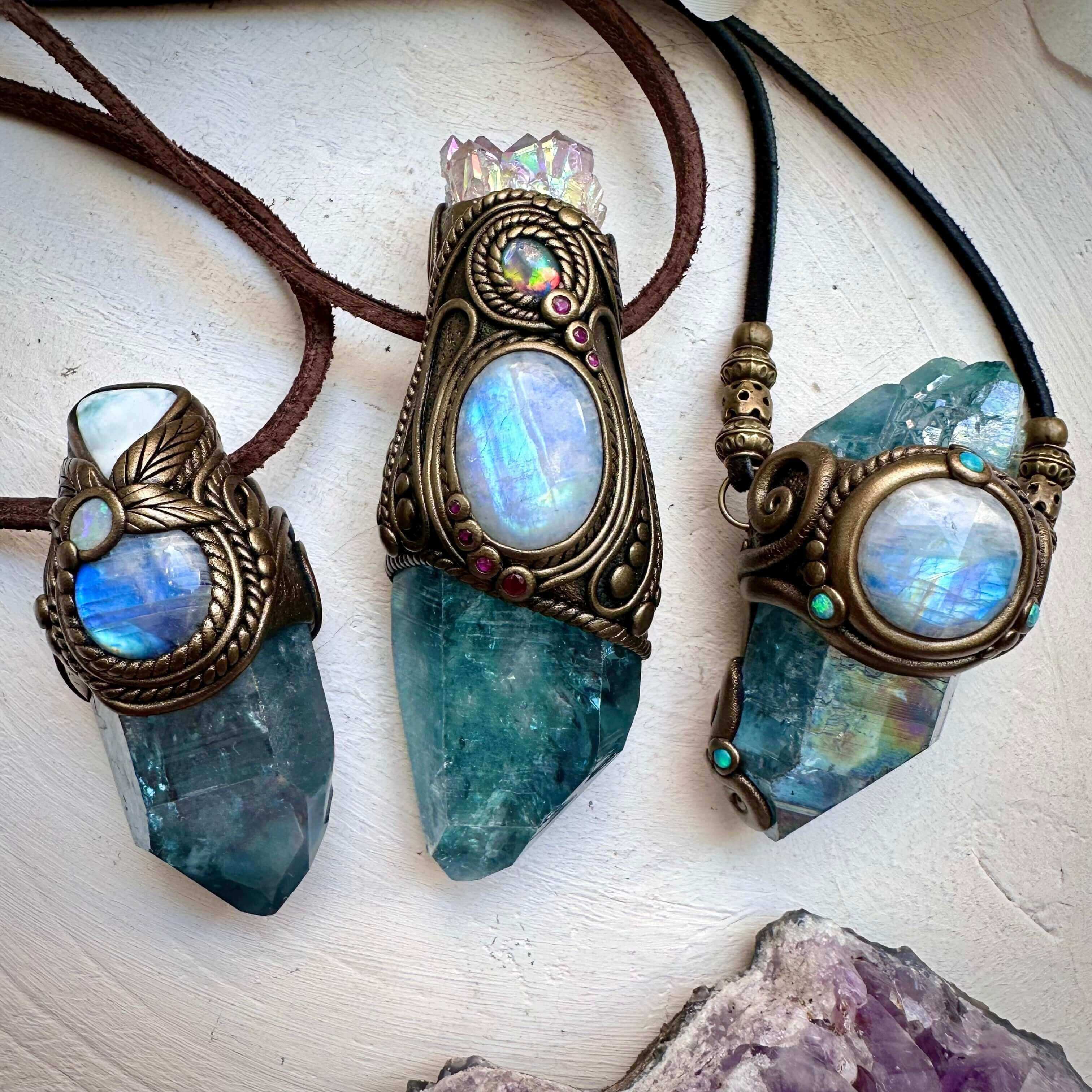 Crystal Wand / Pendants - FairyGardenGlow