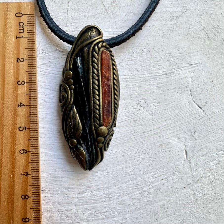 Handmade Crystal Jewelry – Vivianite and Orange Kyanite Pendant for Energy Balance