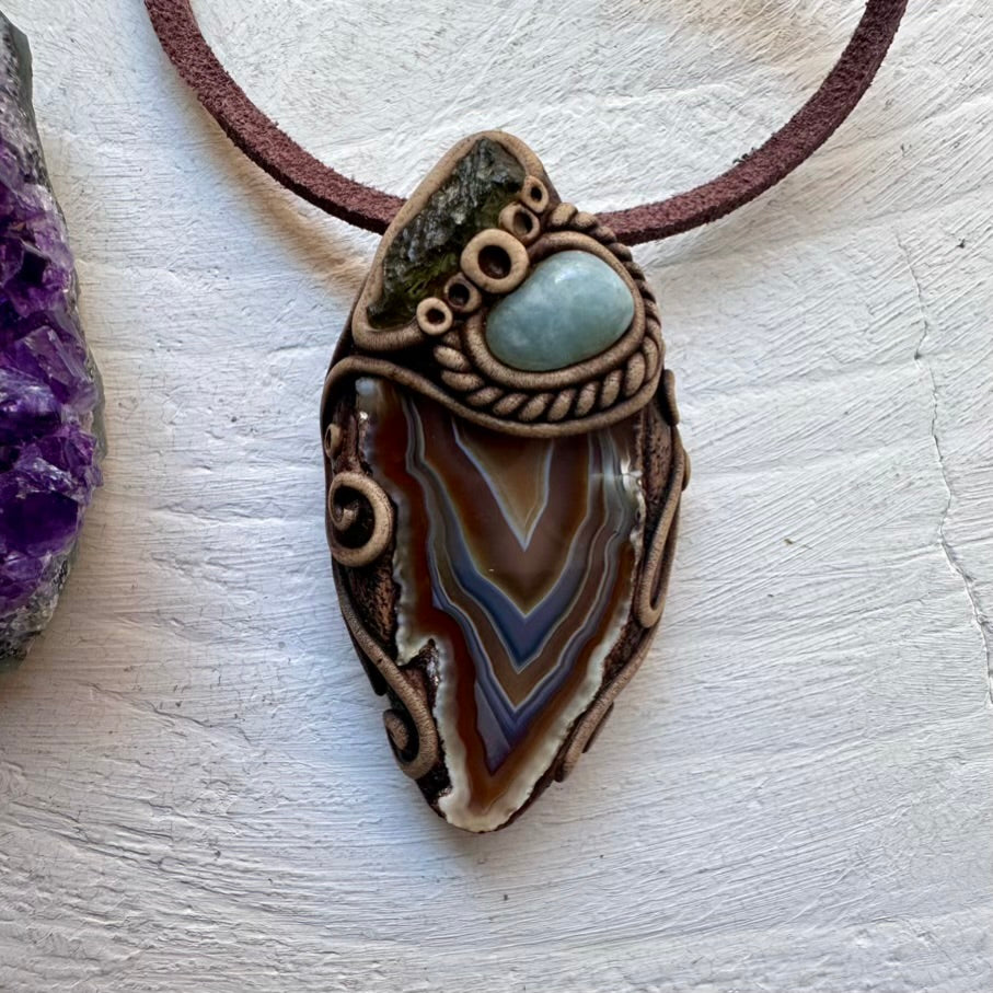 Agate Slice Aquamarine and Moldavite Pendant Necklace, Unisex Crystal Jewelry - FairyGardenGlow