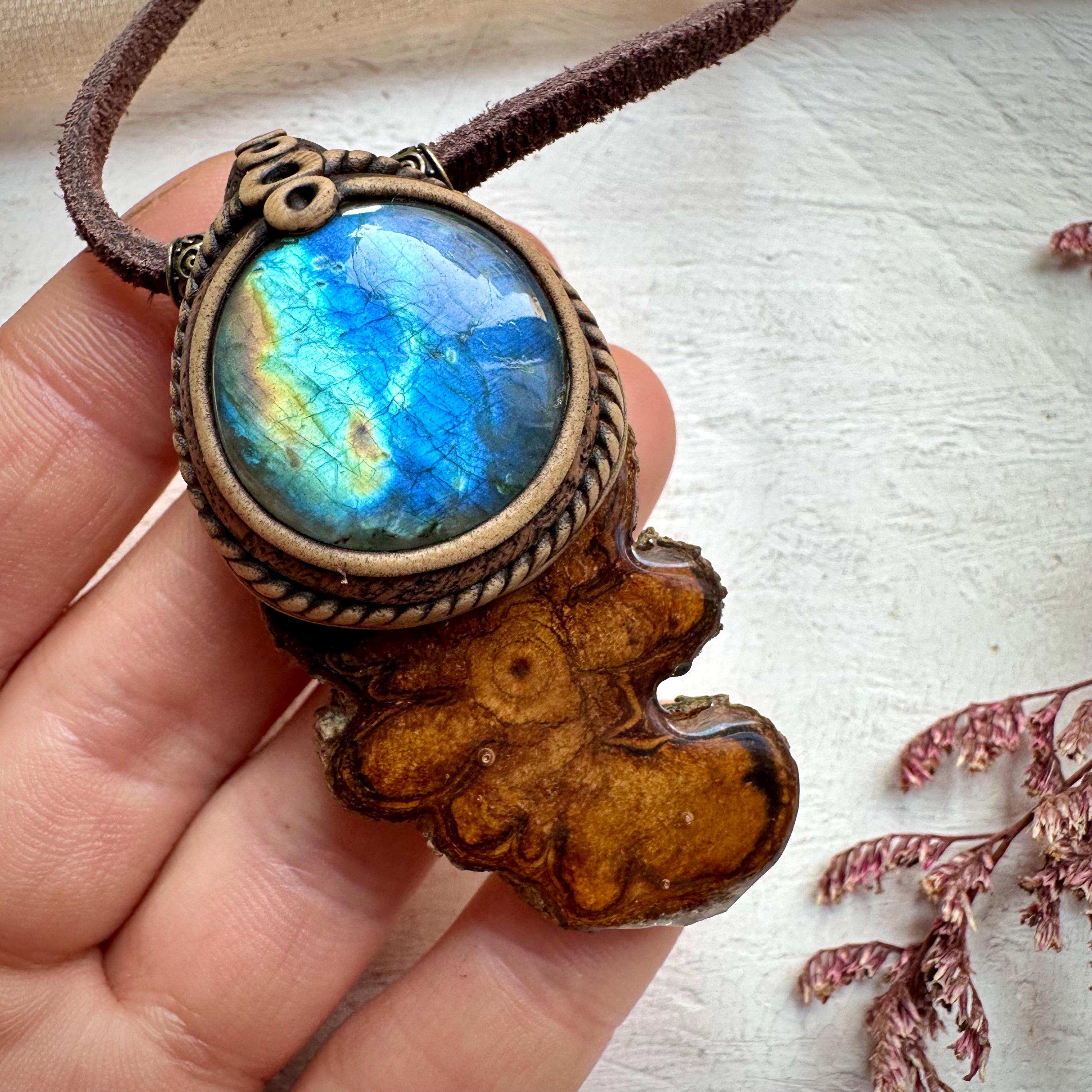 Ayahuasca Vine and Labradorite Necklace - FairyGardenGlow