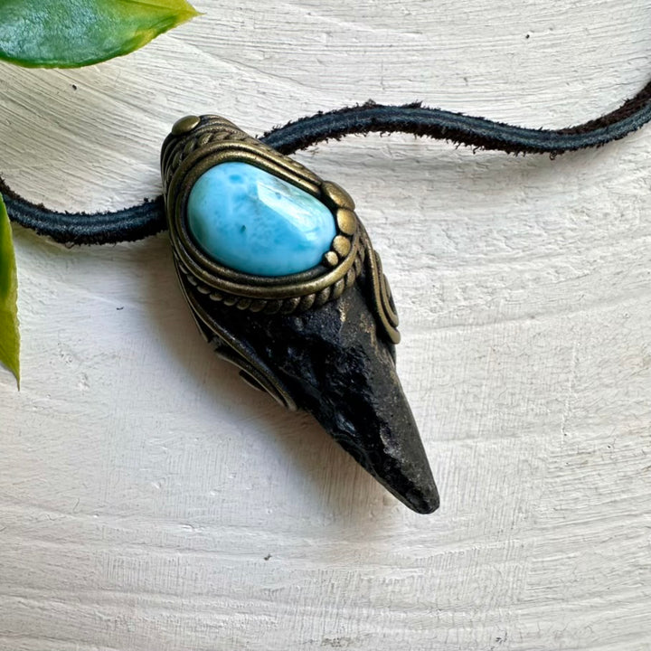 Unisex Crystal Necklace – Larimar and Tektite Pendant for Energy Protection and Calm