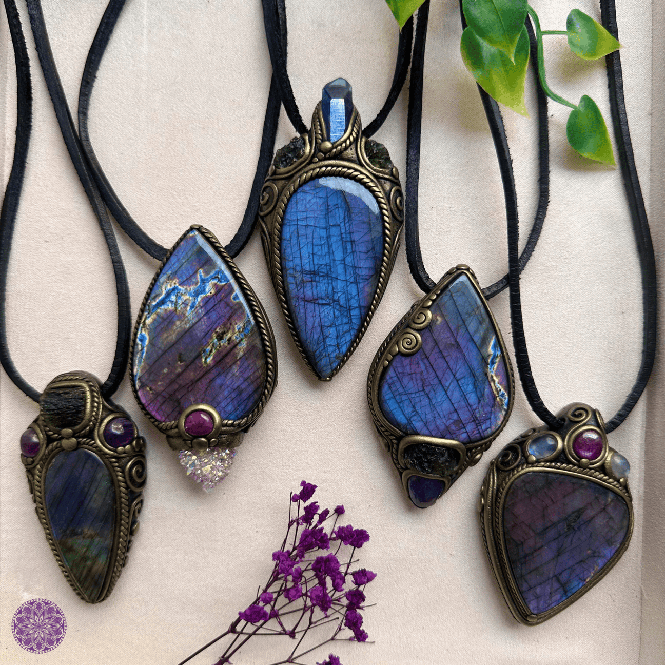 Purple Labradorite Healing Properties: Spiritual Benefits Explained - FairyGardenGlow