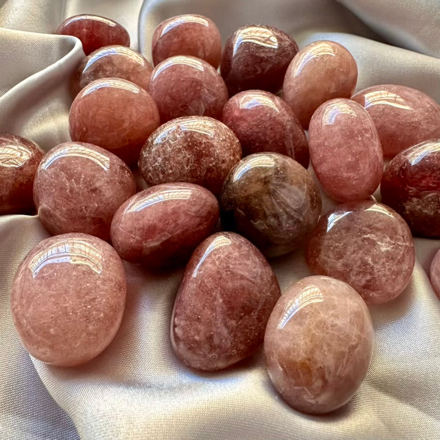 Strawberry Quartz Polished Stone - 5 pcs set - FairyGardenGlow