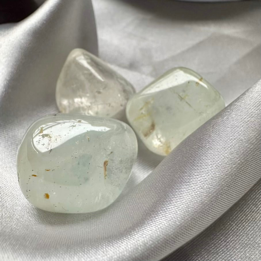 Natural Topaz Polished Stone - 3 pieces set - FairyGardenGlow