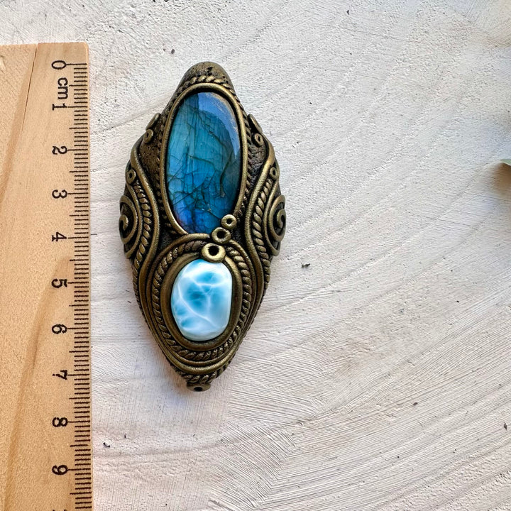 Handmade talisman necklace with labradorite