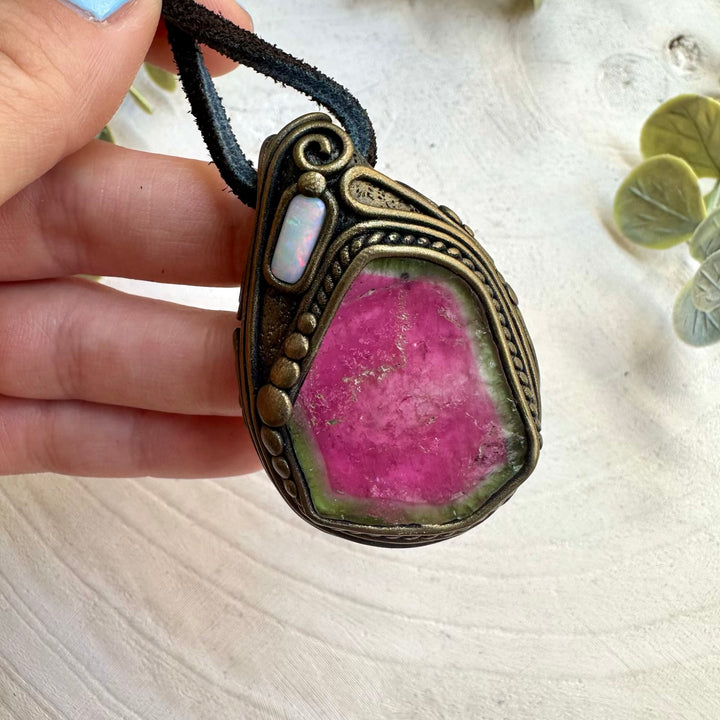 Energy crystal necklace with opal and tourmaline