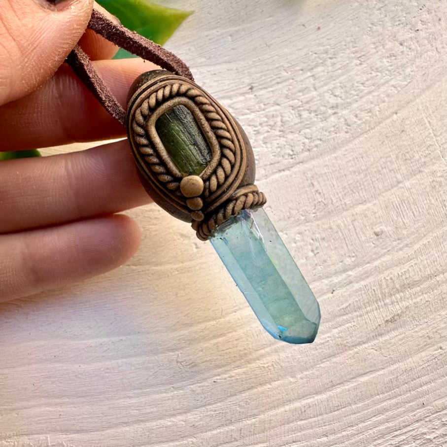 Anhänger aus Aqua Aura Quarz und Moldavit, Unisex-Kristallkette