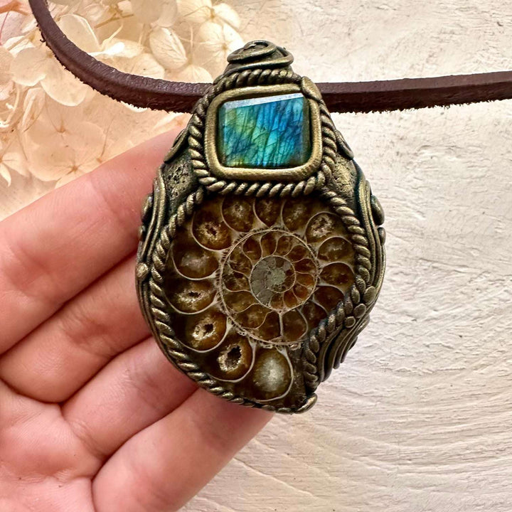Ammonite and Labradorite Necklace - FairyGardenGlow