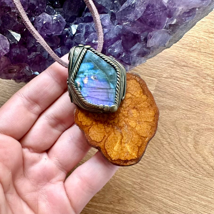 Ayahuasca Slice and Purple Labradorite Pendant Necklace - FairyGardenGlow
