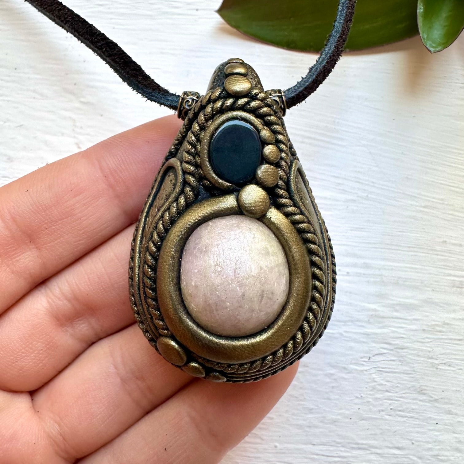 Pink Kunzite and Black Onyx Necklace - FairyGardenGlow