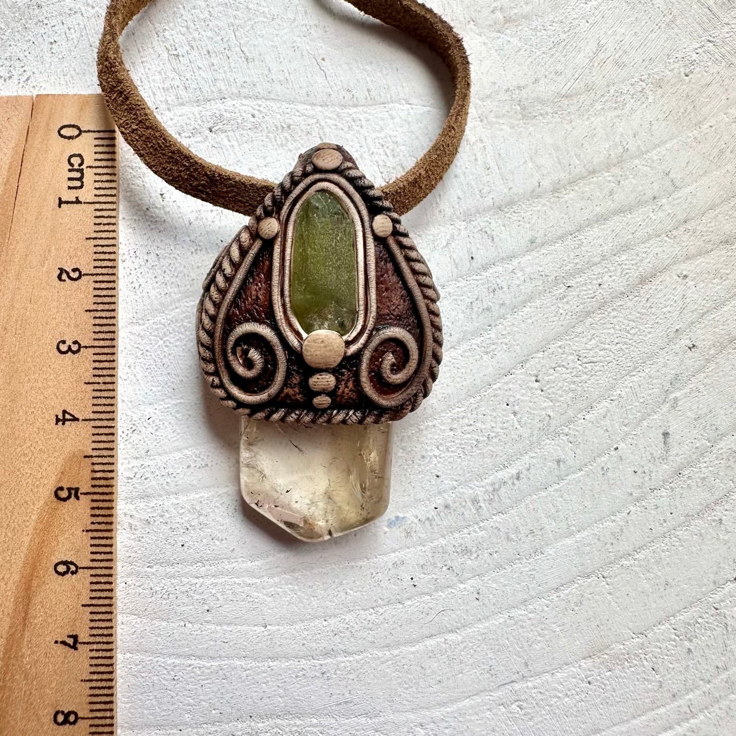 Spiritual crystal jewelry with Citrine and Peridot for positive energy and personal growth.