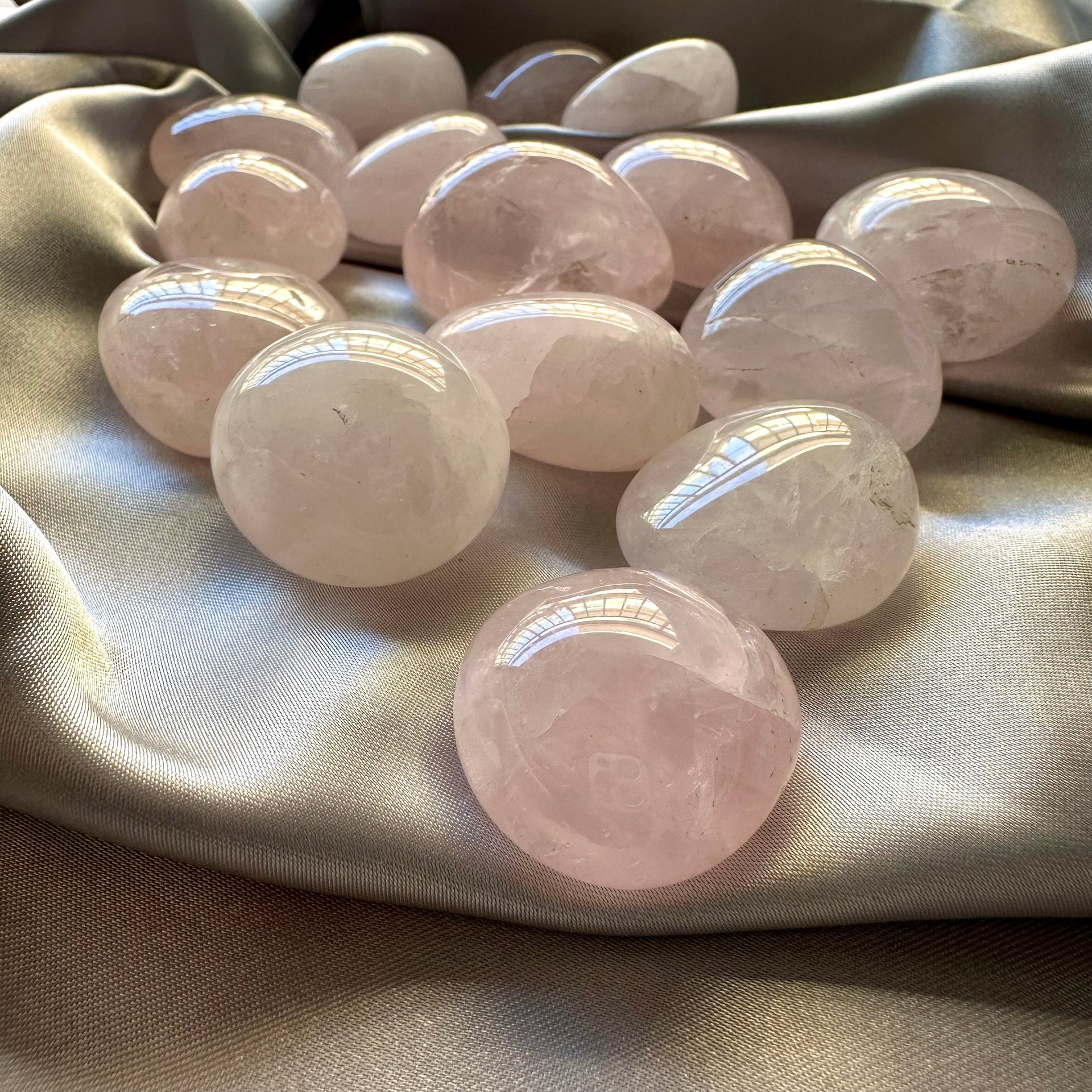 Rose Quartz Polished Stone - 5 pieces set - FairyGardenGlow