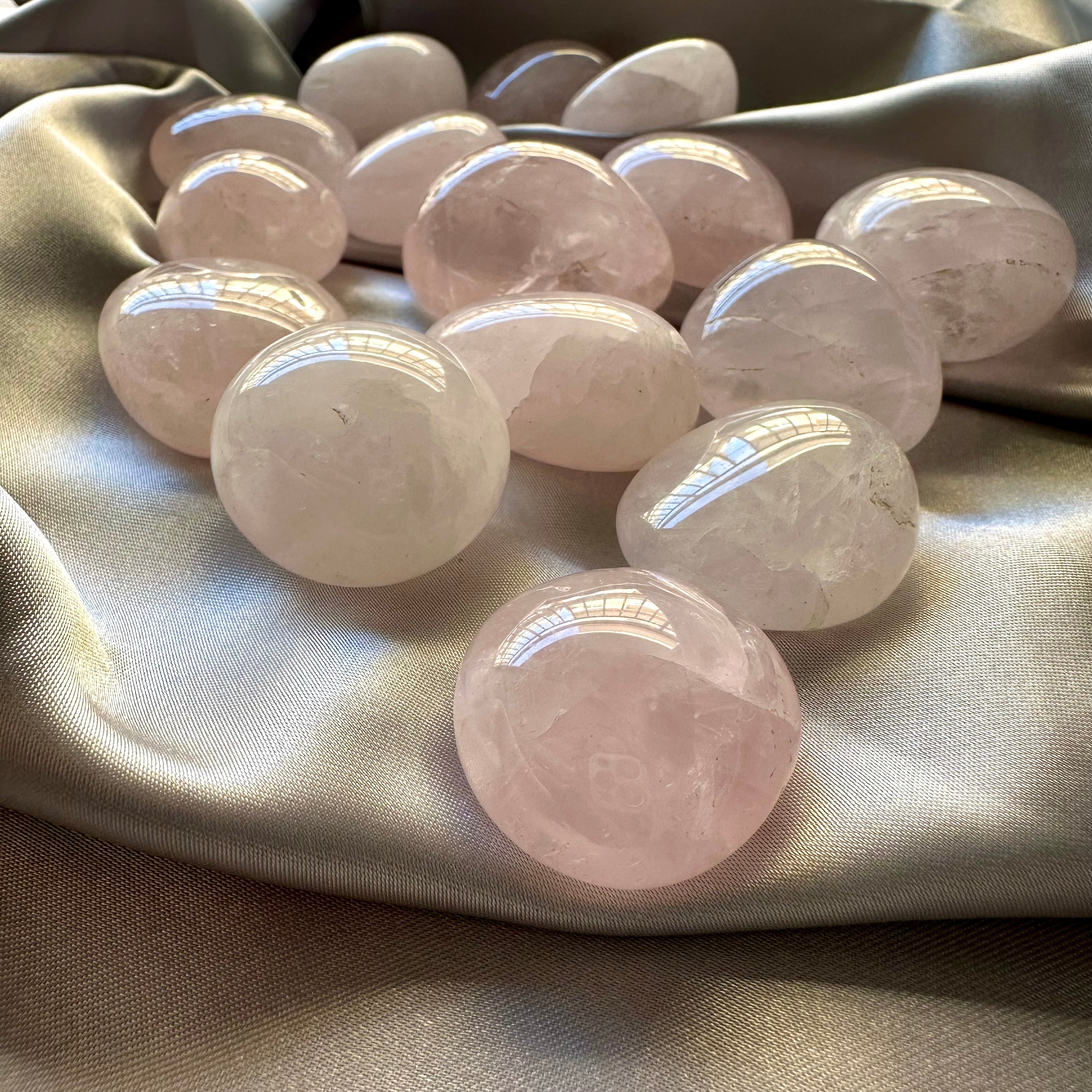 Rose Quartz Polished Stone - 5 pieces set - FairyGardenGlow