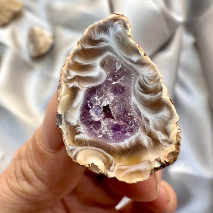 Agate Geode Set of 3 – Natural Agate Stones, Raw Crystal Geodes for Decor & Healing - FairyGardenGlow