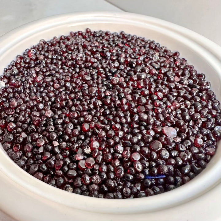 Small natural garnet stones for crystal grids