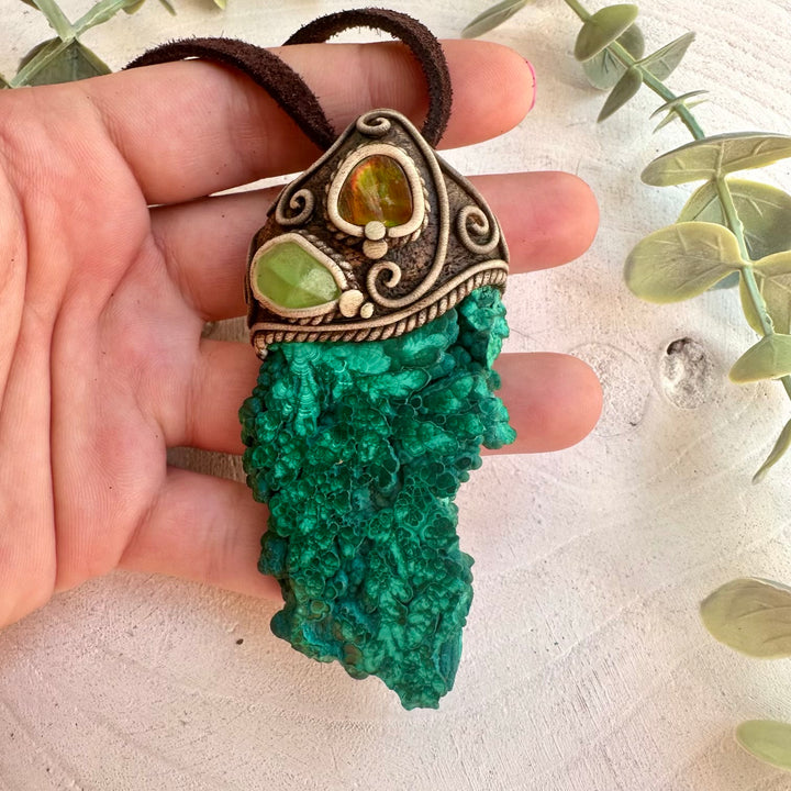 Natural raw crystal necklace for positivity and transformation