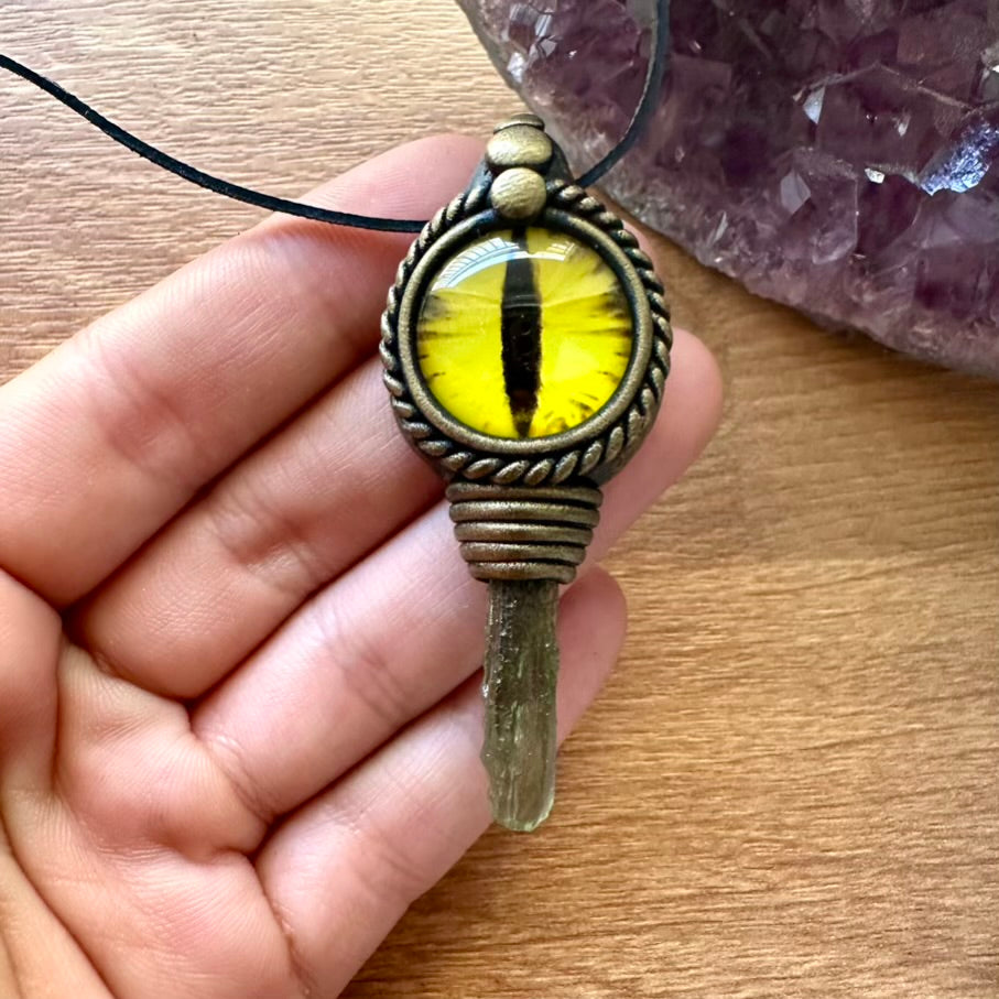 Moldavite Eye Pendant Necklace - FairyGardenGlow