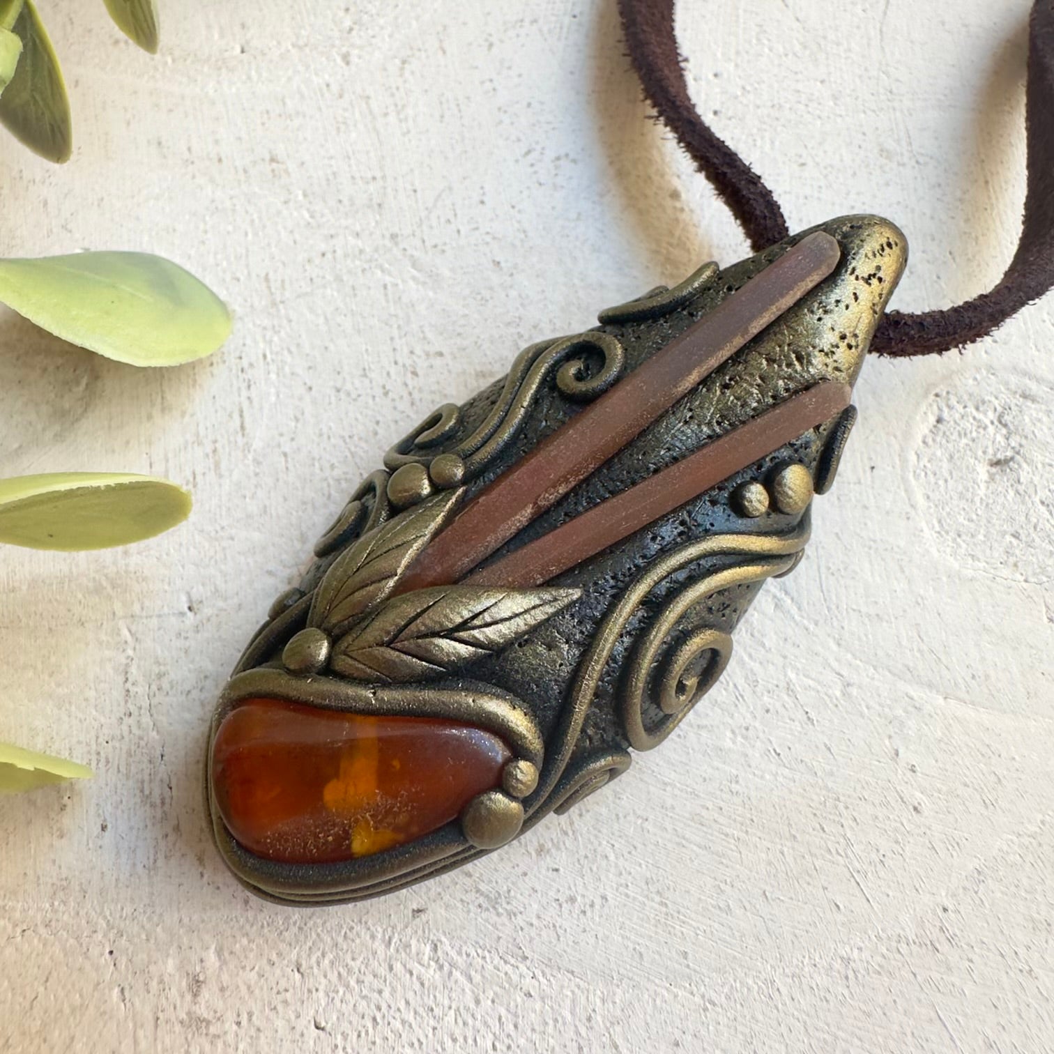 Healing crystal necklace with natural Baltic Amber and Red Quartz