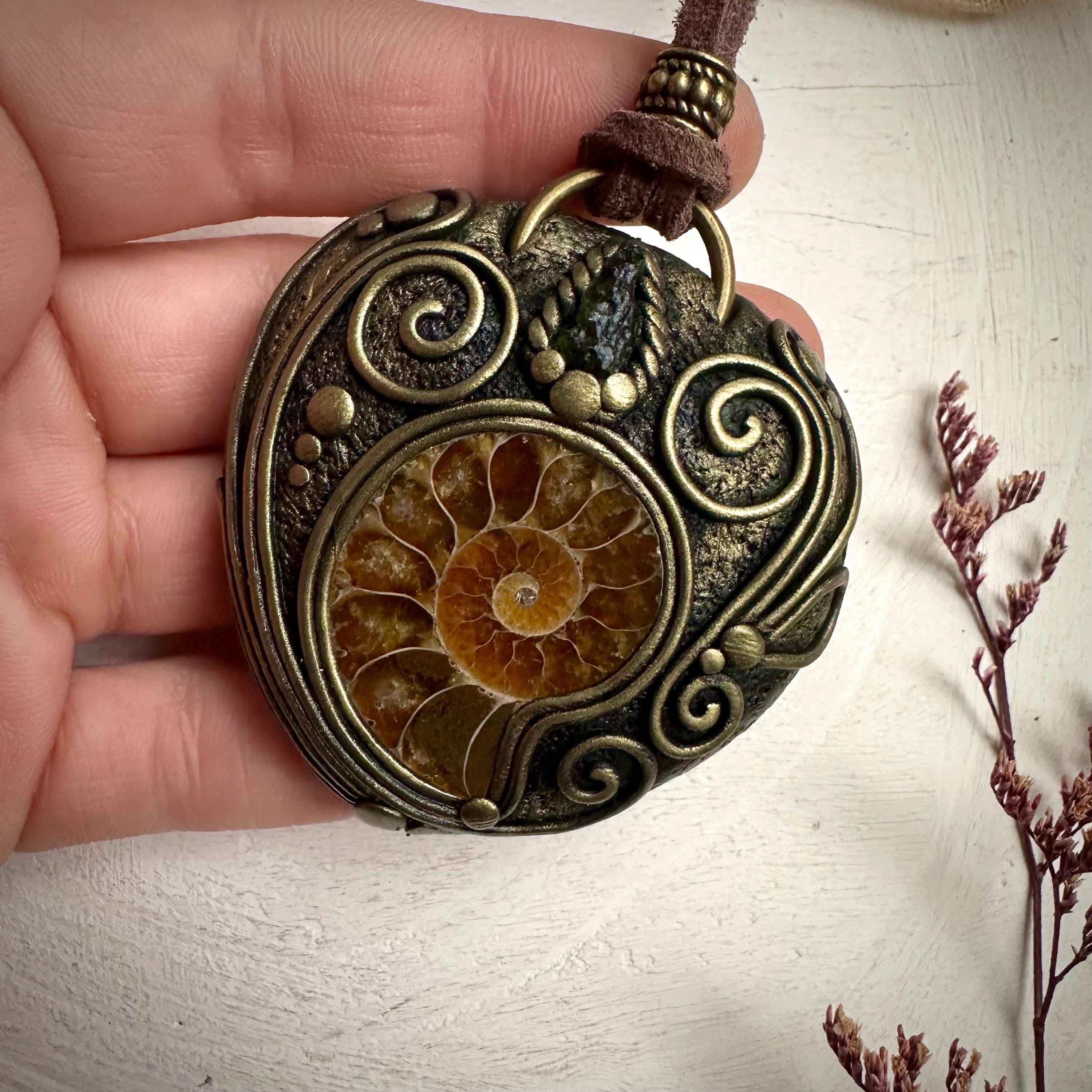 Ammonite and Moldavite Necklace - FairyGardenGlow