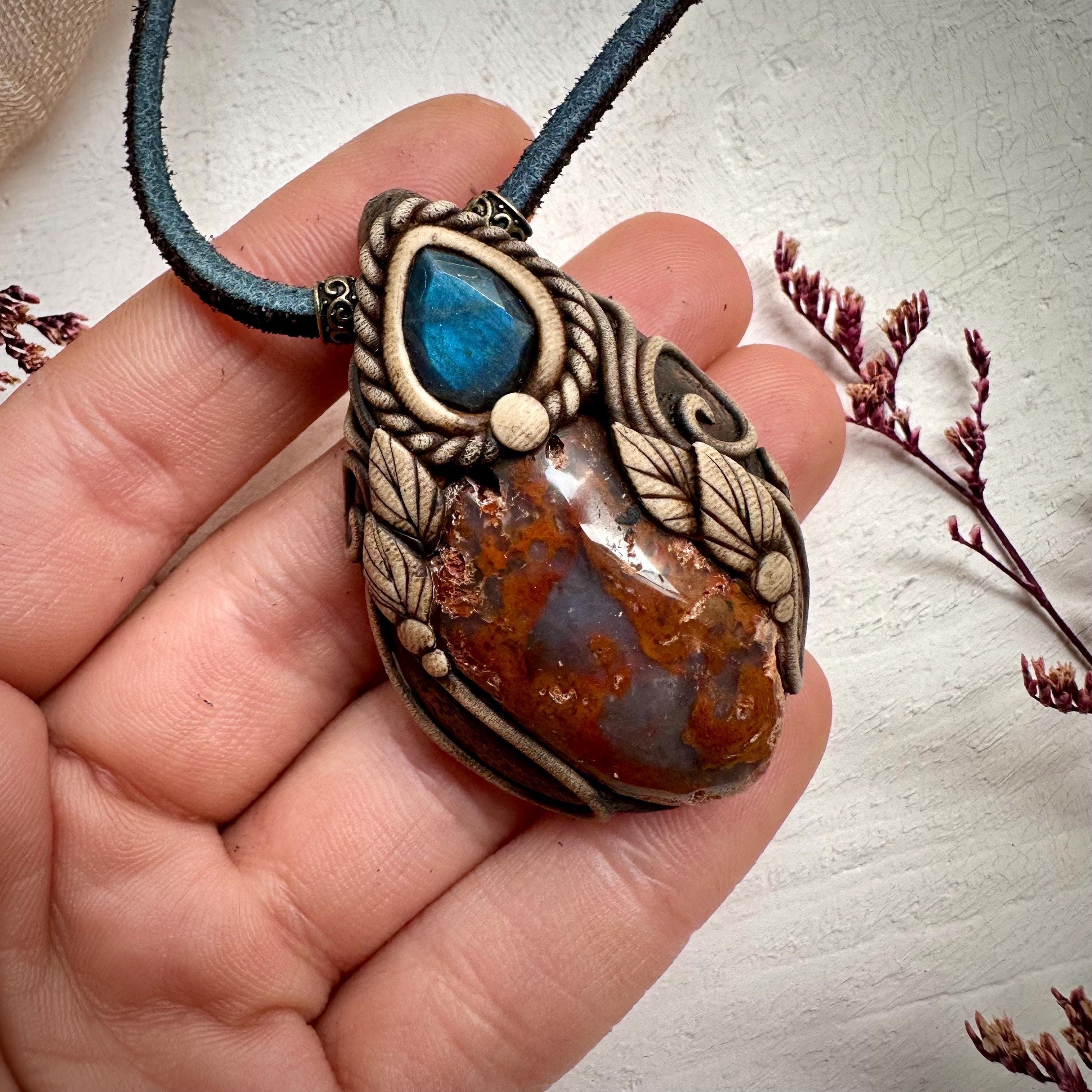 Petrified Wood and Labradorite Pendant Necklace - FairyGardenGlow