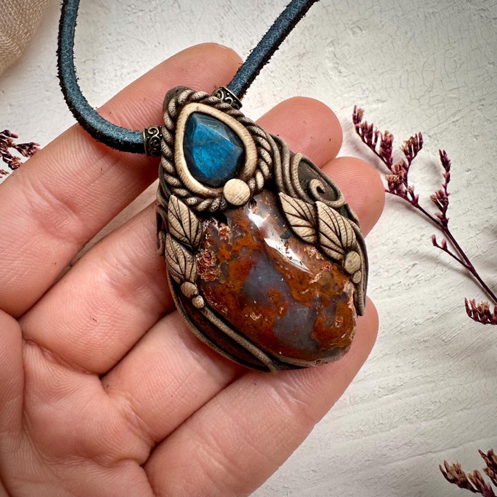 Petrified Wood and Labradorite Pendant Necklace - FairyGardenGlow