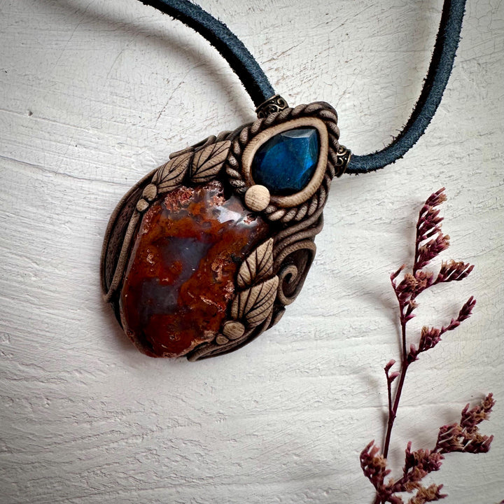 Petrified Wood and Labradorite Pendant Necklace - FairyGardenGlow