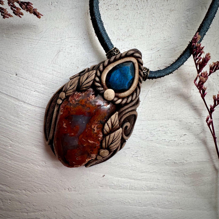 Petrified Wood and Labradorite Pendant Necklace - FairyGardenGlow