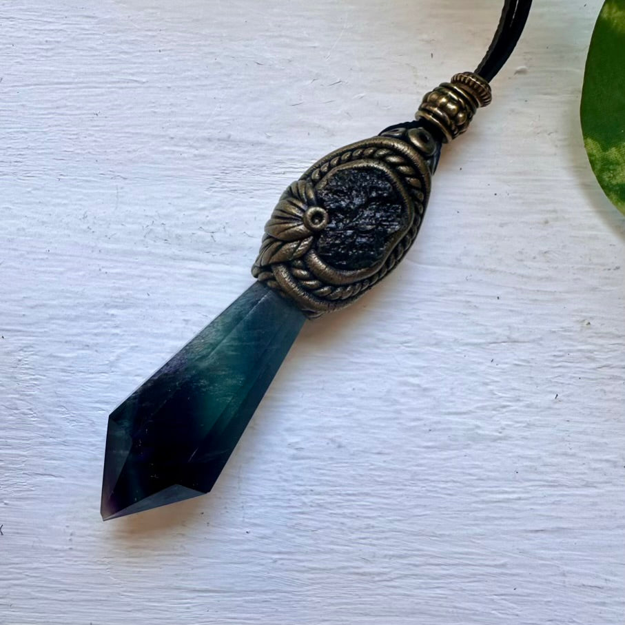 Blue Rainbow Fluorite and Moldavite Pendant Necklace - FairyGardenGlow