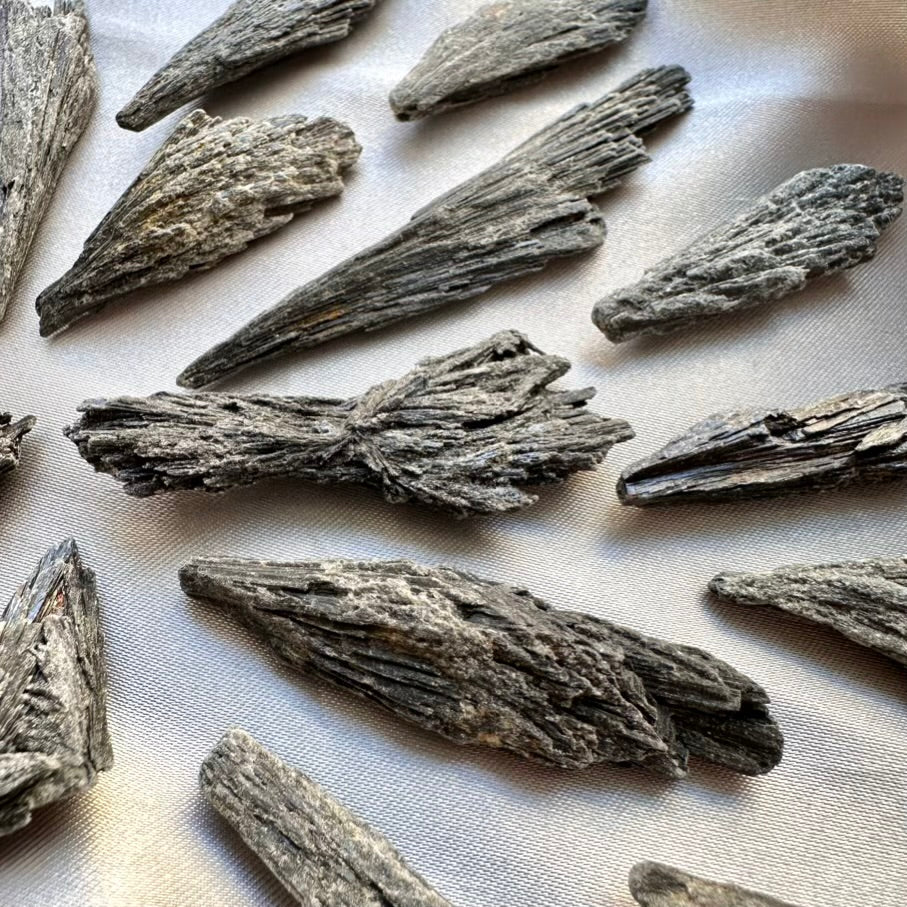 grounding and protection crystal