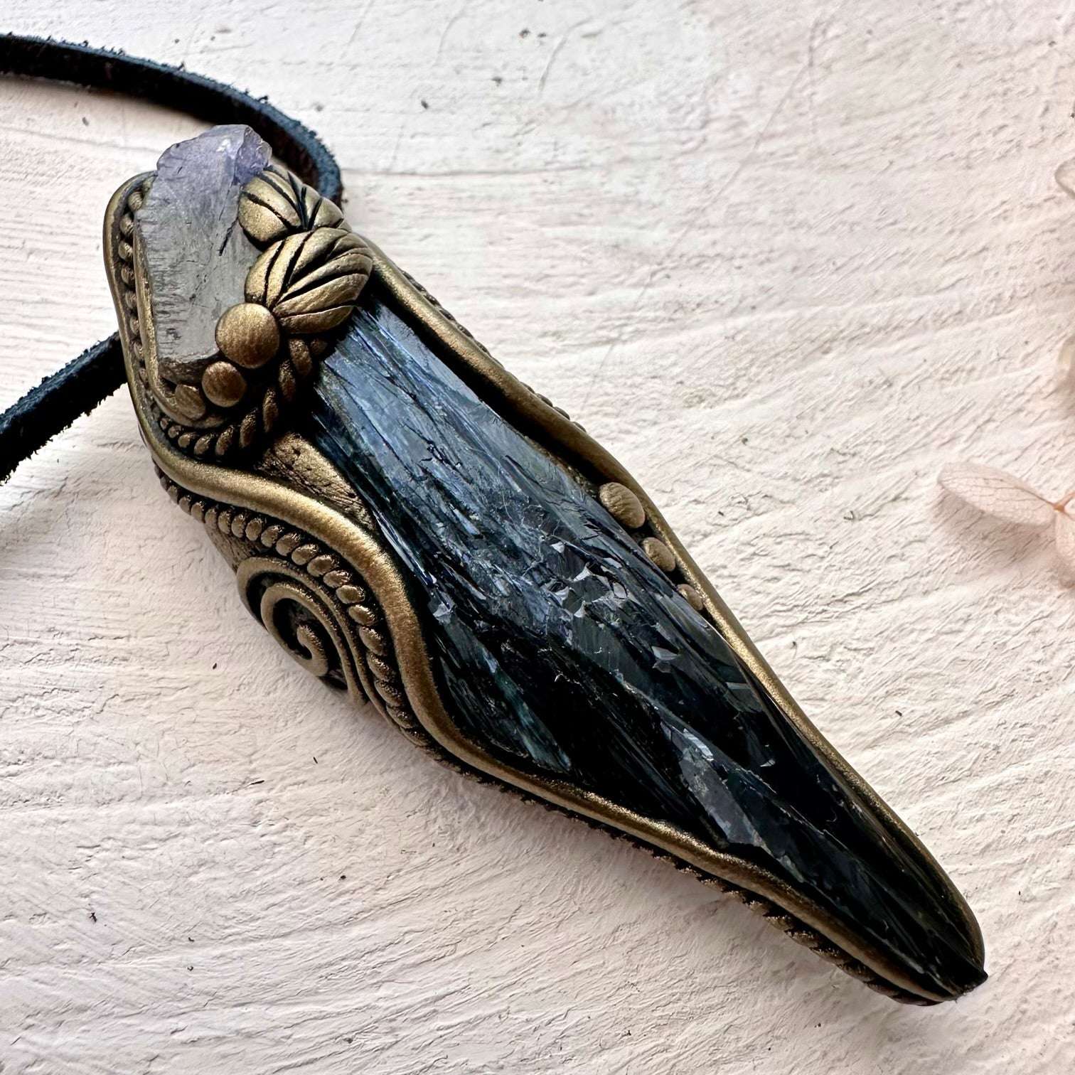 Vivianite and Tanzanite Pendant - FairyGardenGlow