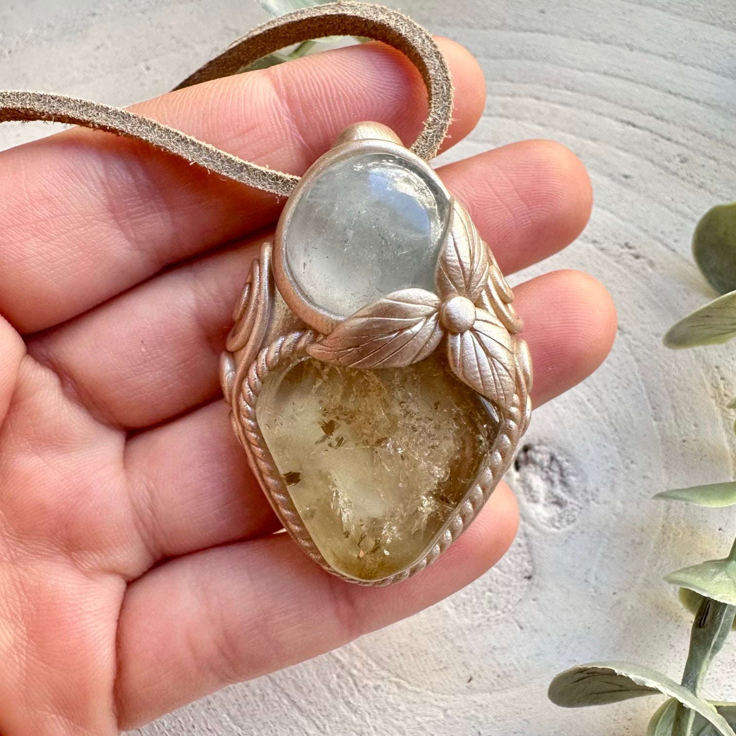 Polished Citrine and Celestite Necklace