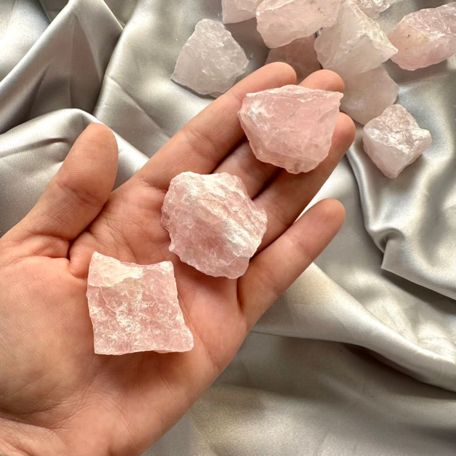 Raw Rose Quartz Crystal - 5 pieces set - FairyGardenGlow