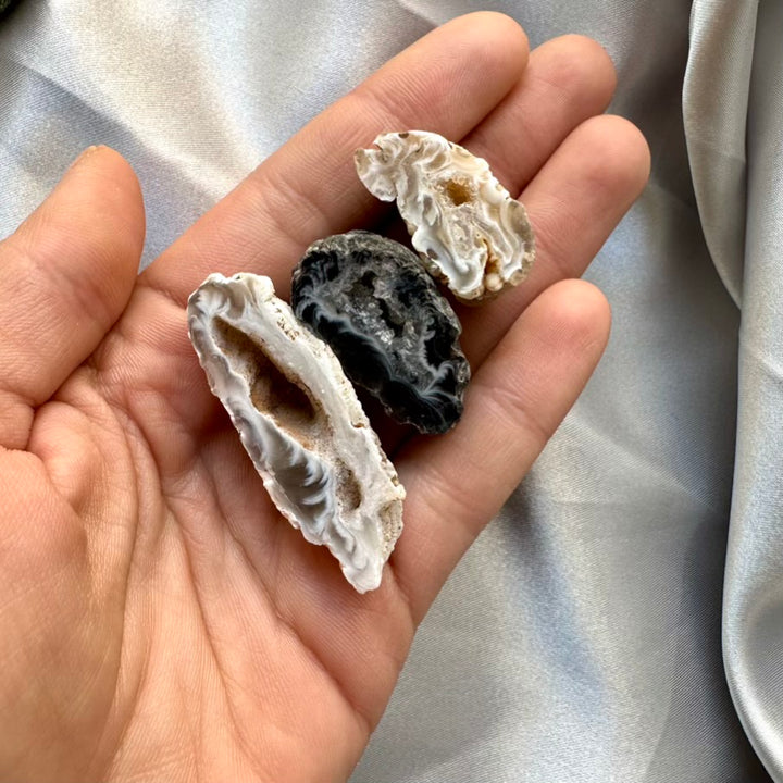Agate Geode Set of 3 – Natural Agate Stones, Raw Crystal Geodes for Decor & Healing - FairyGardenGlow