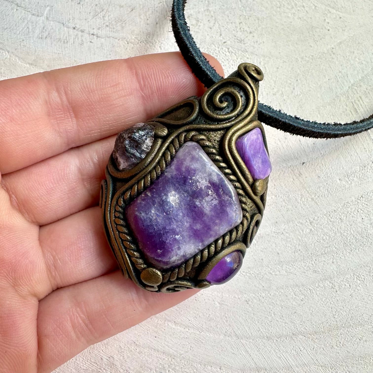 Spiritual jewelry combining lepidolite amethyst and charoite
