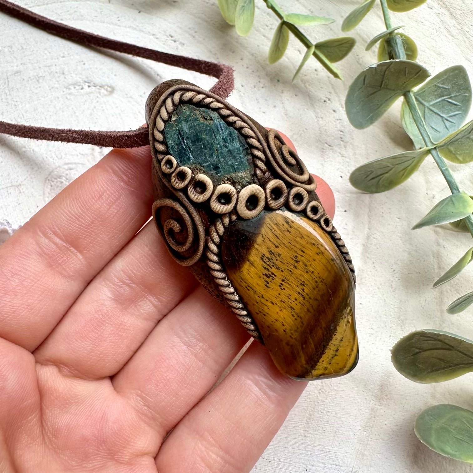 Tigers Eye and Vivianite Pendant Necklace