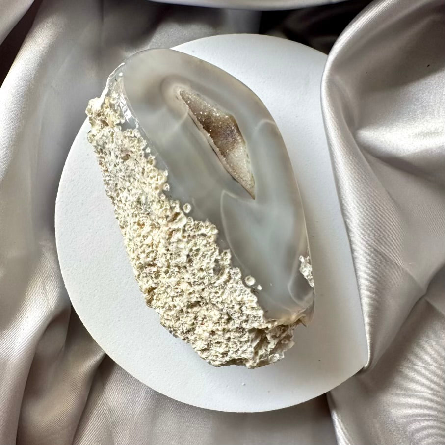 Agate Geode / Large - Unique - FairyGardenGlow