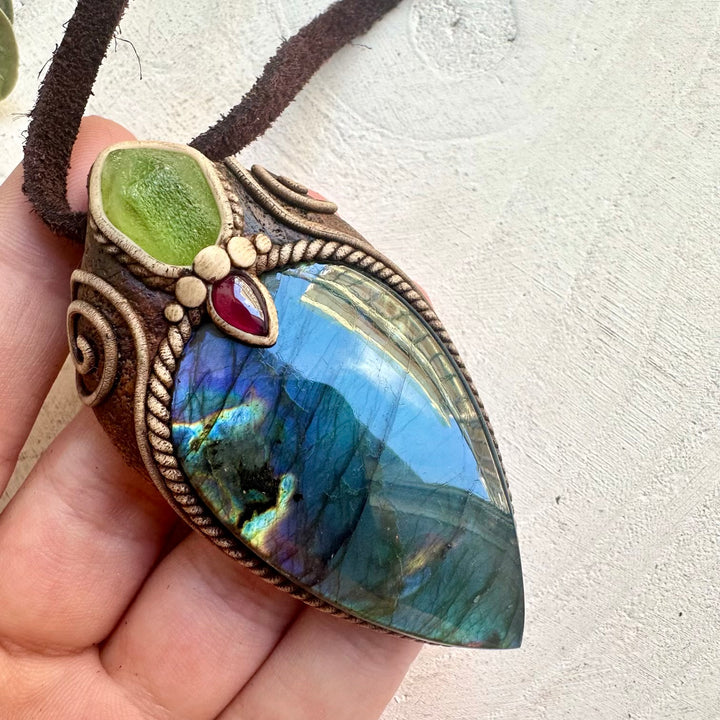 Handmade gemstone pendant with Labradorite and Garnet
