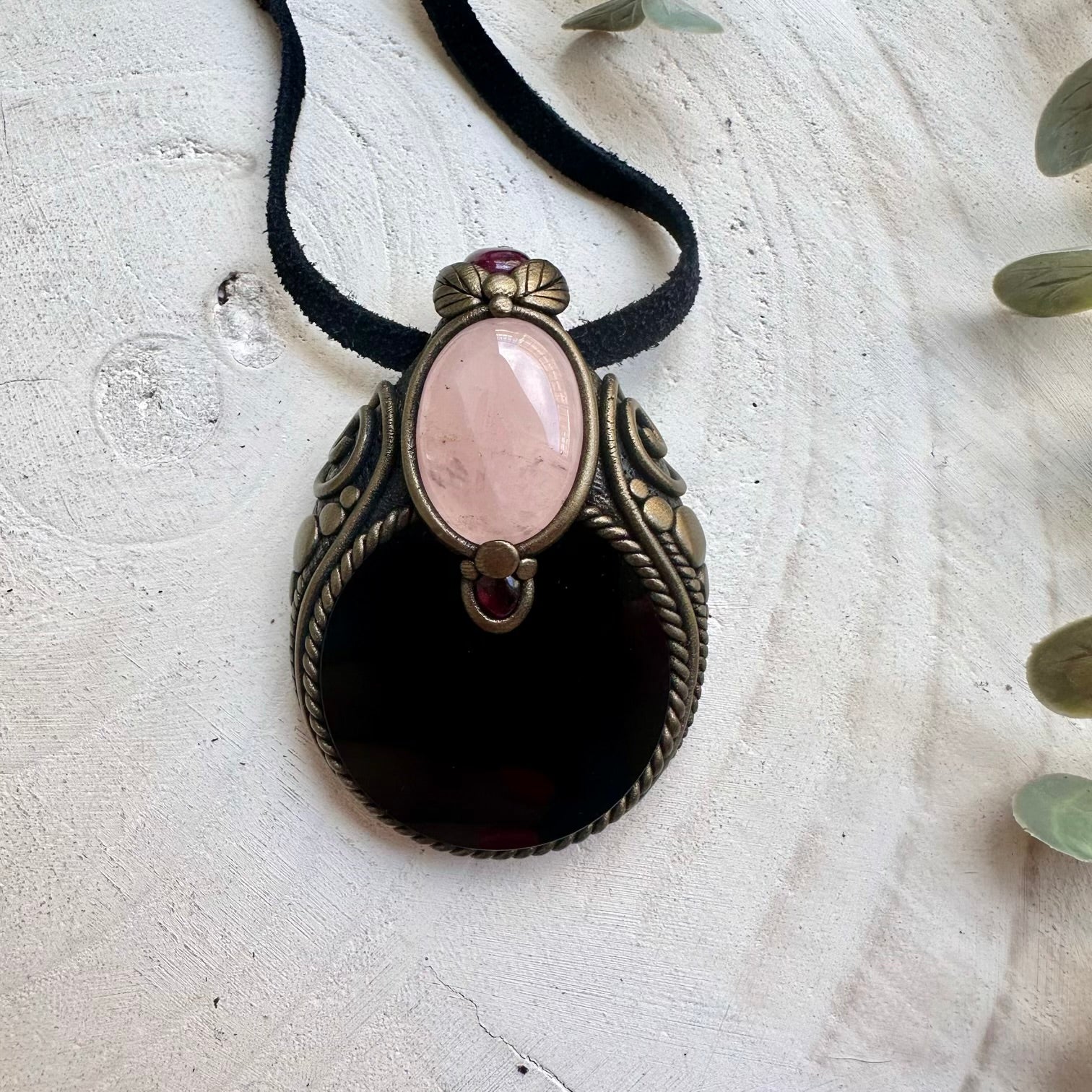 Black Obsidian Scrying Necklace with Ruby, Rose Quartz & Rhodolite Garnet – Spiritual Jewelry