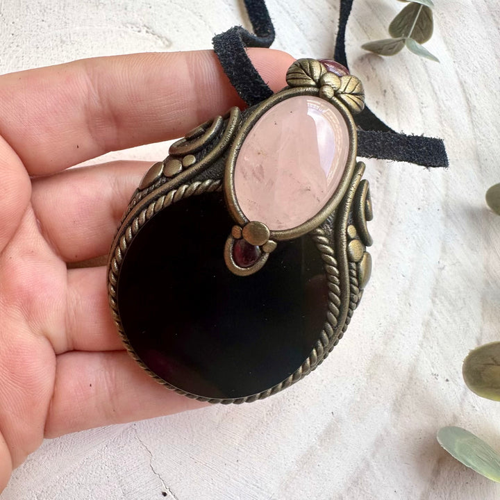 Spiritual protection amulet with Obsidian mirror pendant
