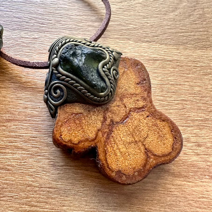 Ayahuasca Vine and Raw Moldavite Necklace - FairyGardenGlow