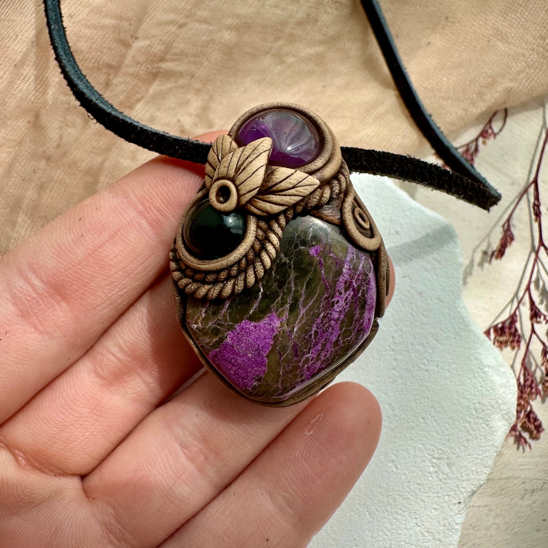 Stichtite Amethyst and Onyx Necklace