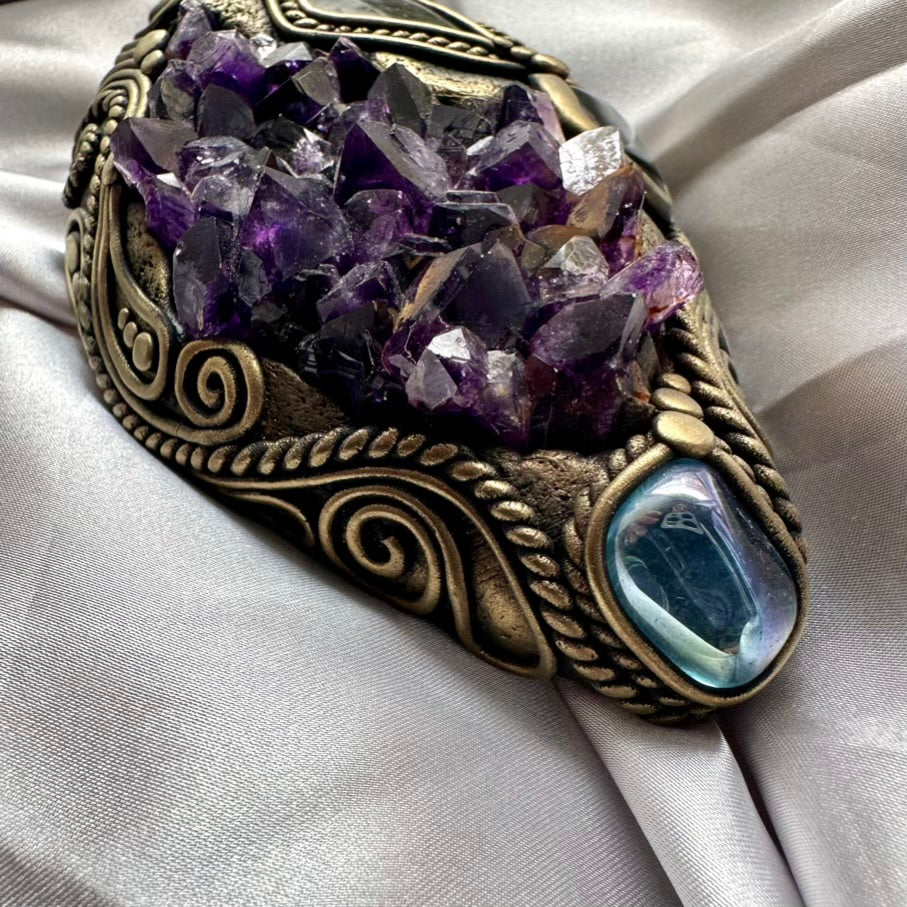 Amethyst Meditation Enchanter – Handmade Energy Healing Tool - FairyGardenGlow