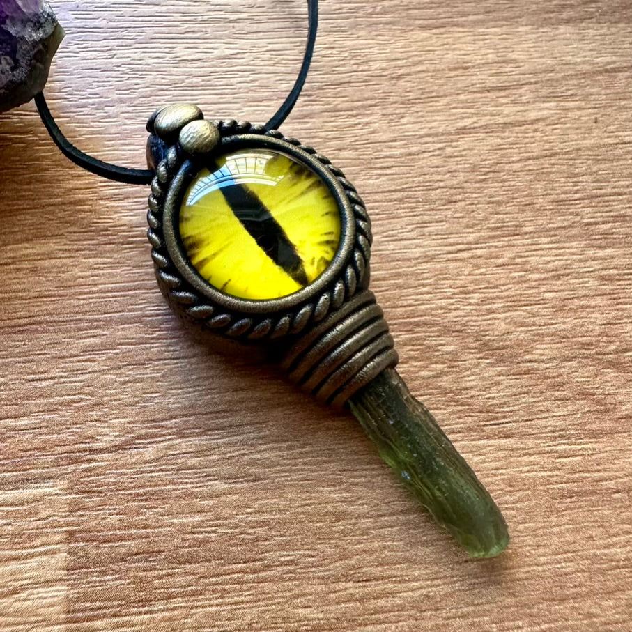 Moldavite Eye Pendant Necklace - FairyGardenGlow