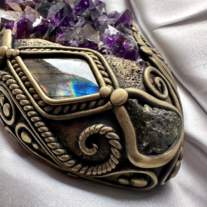 Amethyst Meditation Enchanter – Handmade Energy Healing Tool - FairyGardenGlow