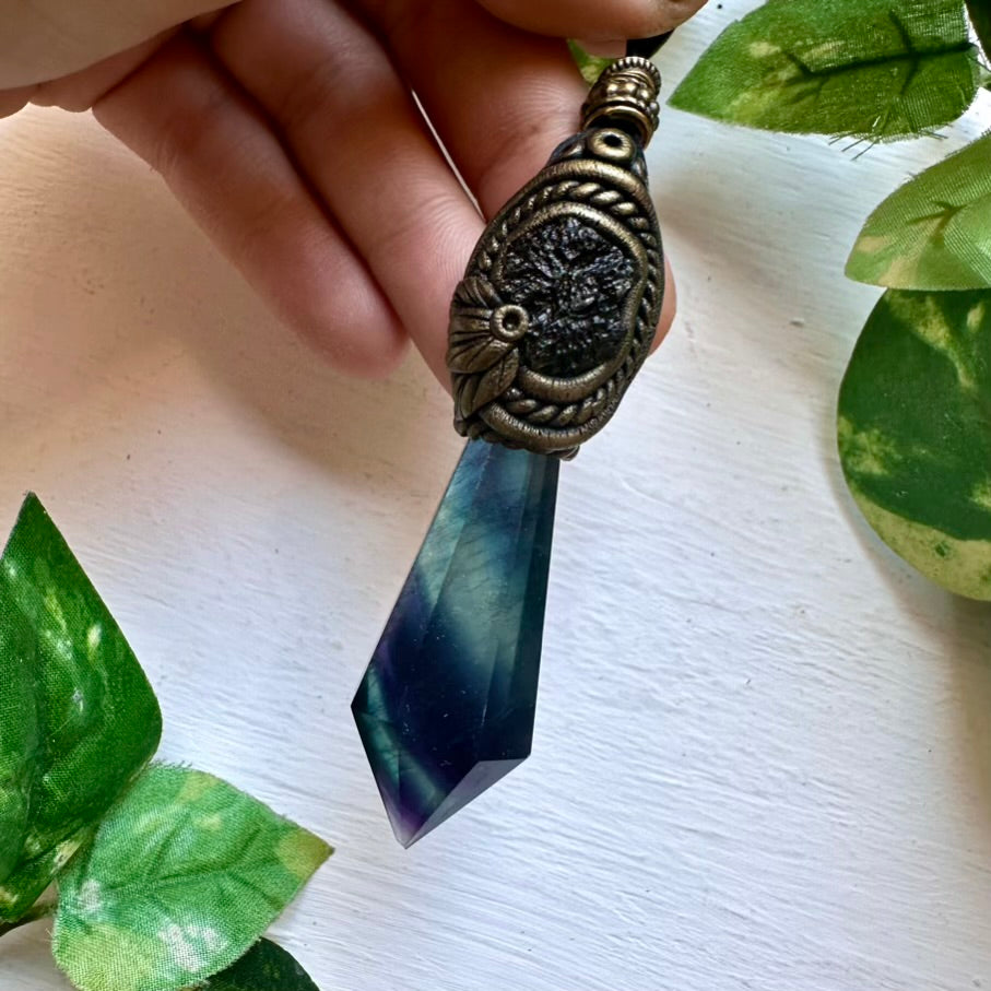 Blue Rainbow Fluorite and Moldavite Pendant Necklace - FairyGardenGlow