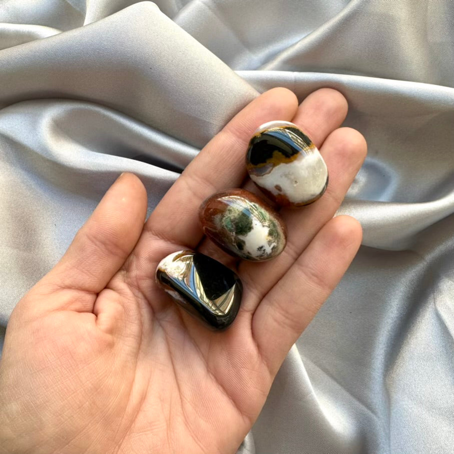 Sardonyx Stone, Polished Healing Crystal - FairyGardenGlow