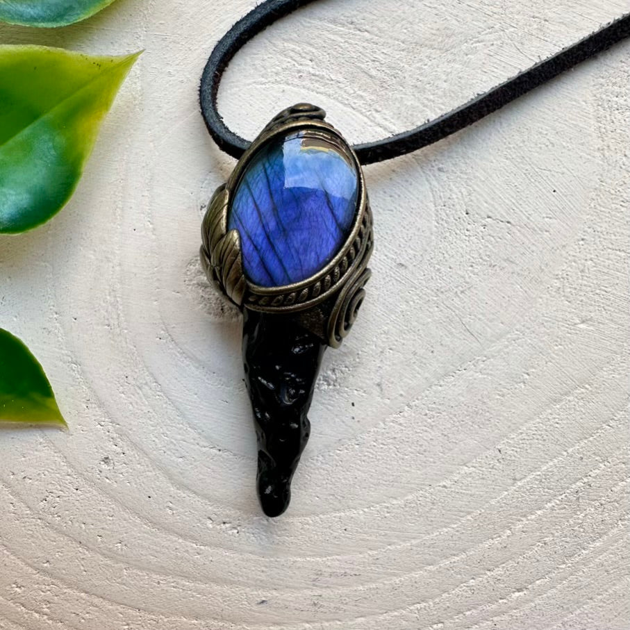 Black Tektite and Labradorite Pendant Necklace
