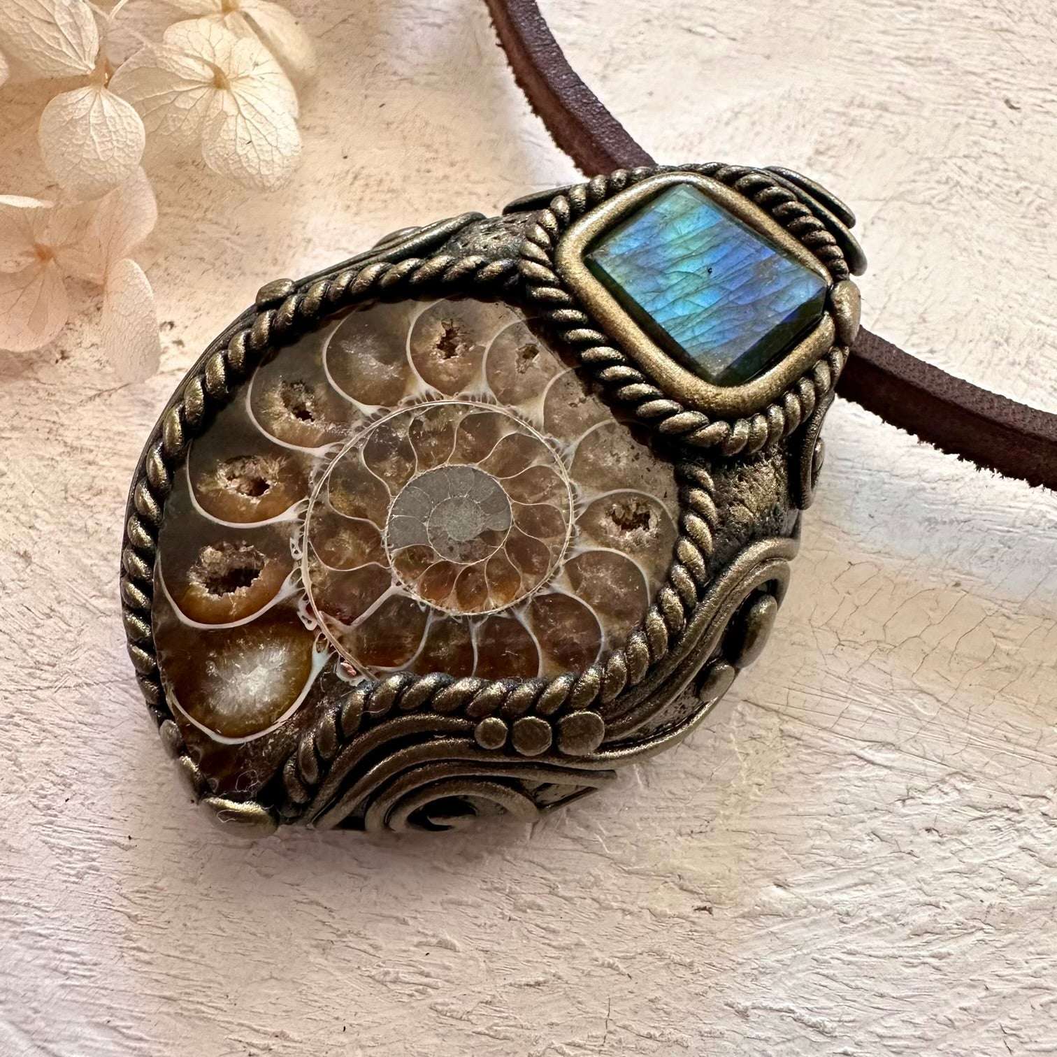 Ammonite and Labradorite Necklace - FairyGardenGlow