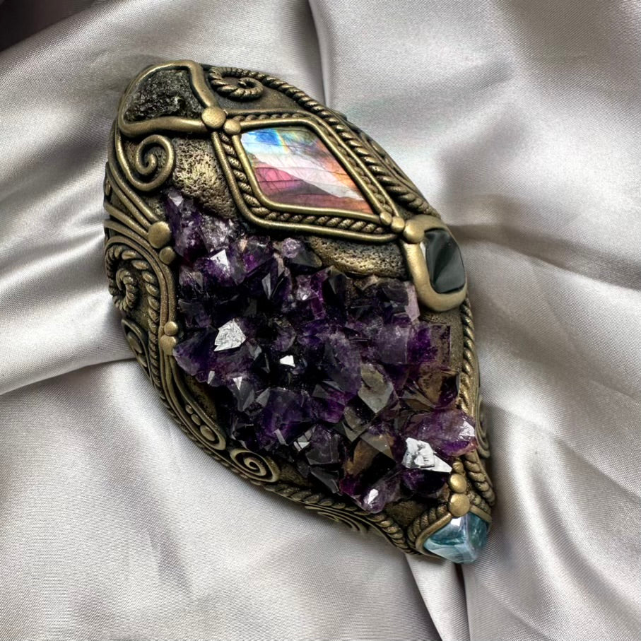 Amethyst Meditation Enchanter – Handmade Energy Healing Tool - FairyGardenGlow