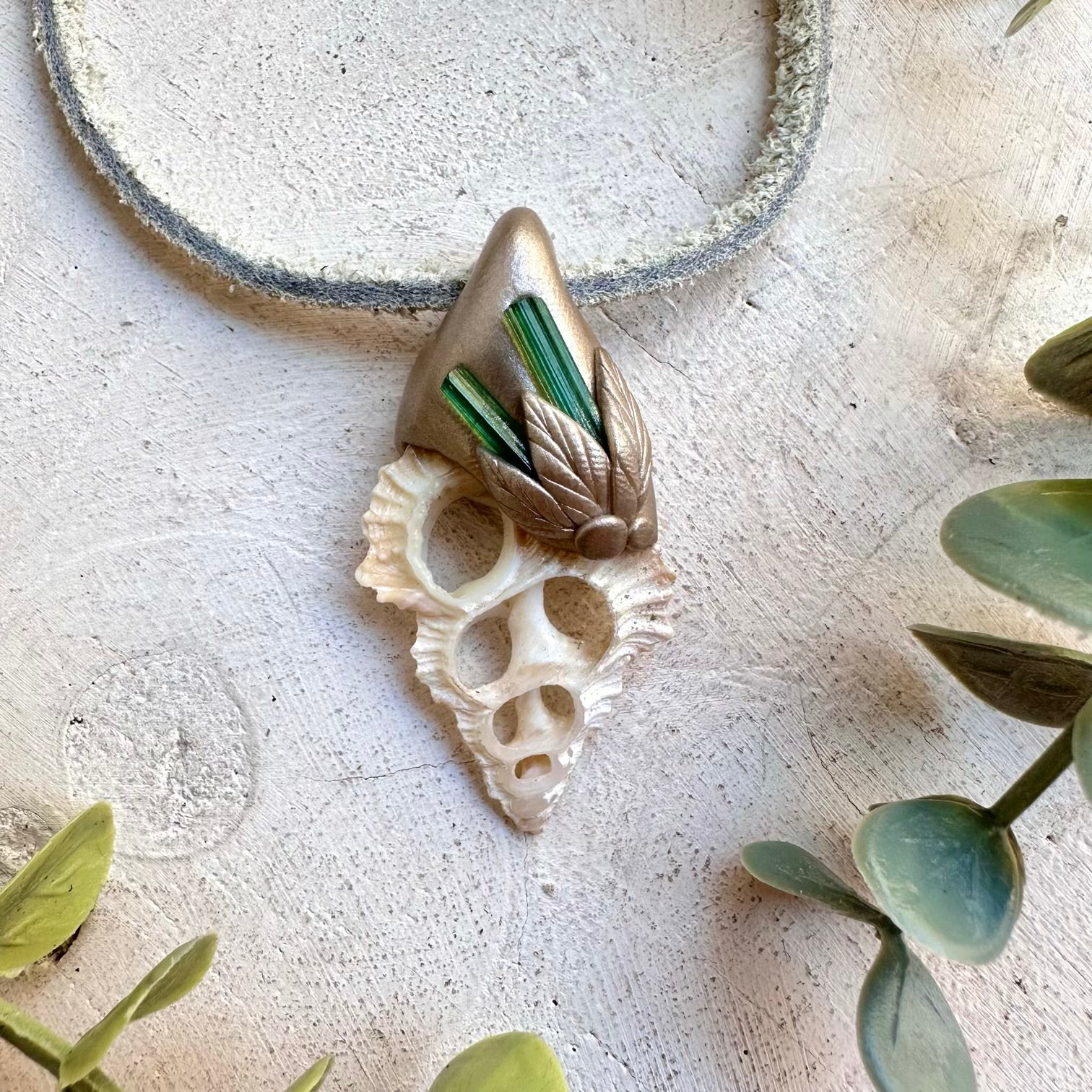 Green Tourmaline Seashell Slice Necklace – Ocean Energy Crystal Jewelry